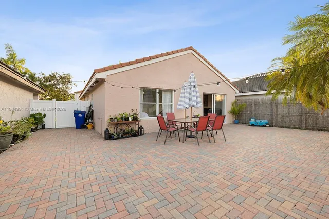 $535,000 | 17753 Southwest 24th Court, Miramar, FL 33029
