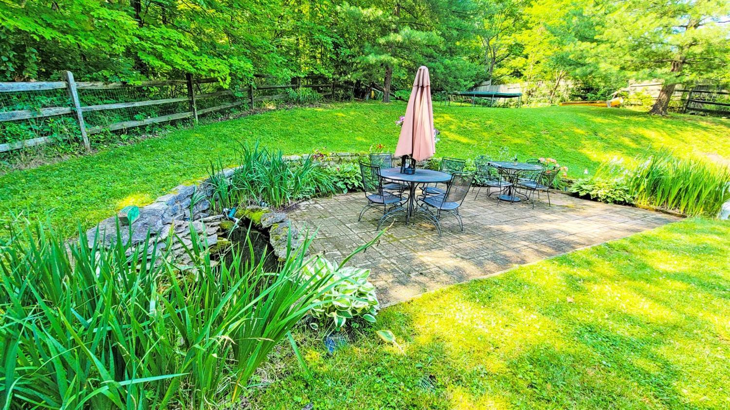 6627 Taylor Road Cincinnati, OH 45248 - Photo 4 of 29