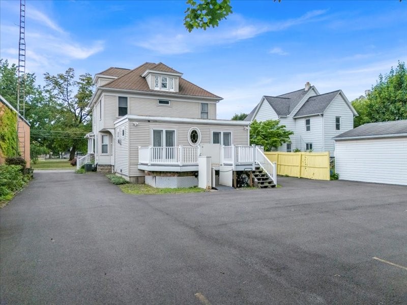 217 Jefferson Avenue, Unit 1 Endicott, NY 13760 - Photo 12 of 14