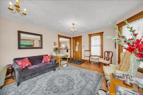 $1,200 | 217 Jefferson Avenue, Unit 1, Endicott, NY 13760