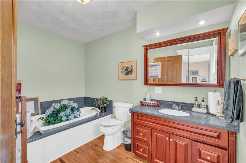 217 Jefferson Avenue, Unit 1 Endicott, NY 13760 - Photo 5 of 14