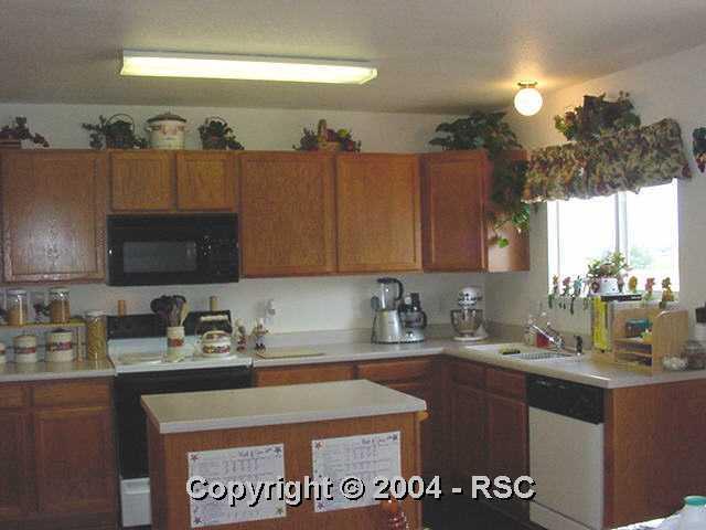 1310 Ride Lane Colorado Springs, CO 80916 - Photo 4 of 13