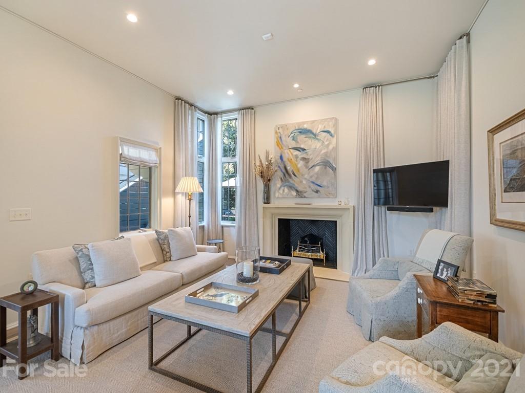 1150 Queens Road, Unit 6 Charlotte, NC 28207 - Photo 7 of 48 Gallery Image 7