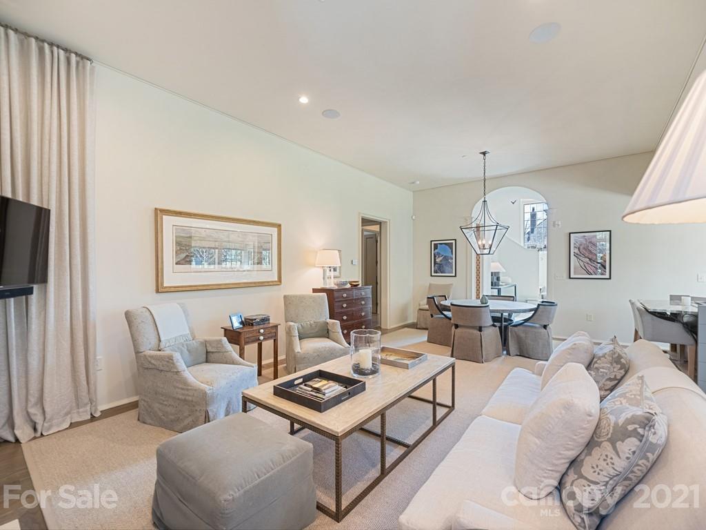 1150 Queens Road, Unit 6 Charlotte, NC 28207 - Photo 8 of 48 Gallery Image 8