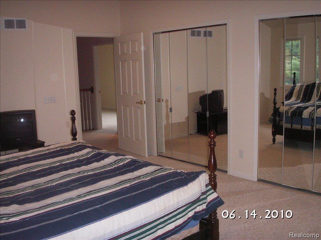 5122 East Allen Road Howell, MI 48855 - Photo 7 of 10 Master BR 2