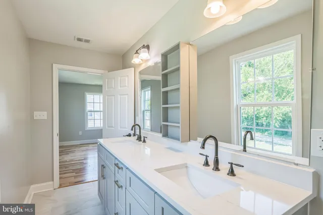 $1,900 | 400 Lake Street, Salisbury, MD 21801