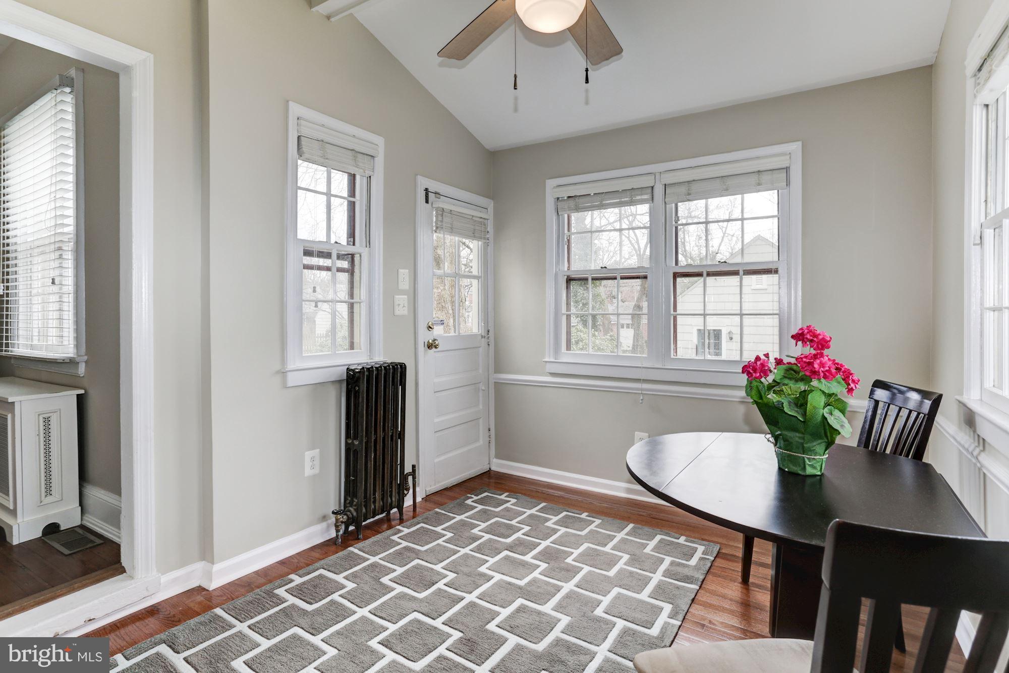 337 Tunbridge Road Baltimore, MD 21212 - Photo 16 of 43 Sun Room
