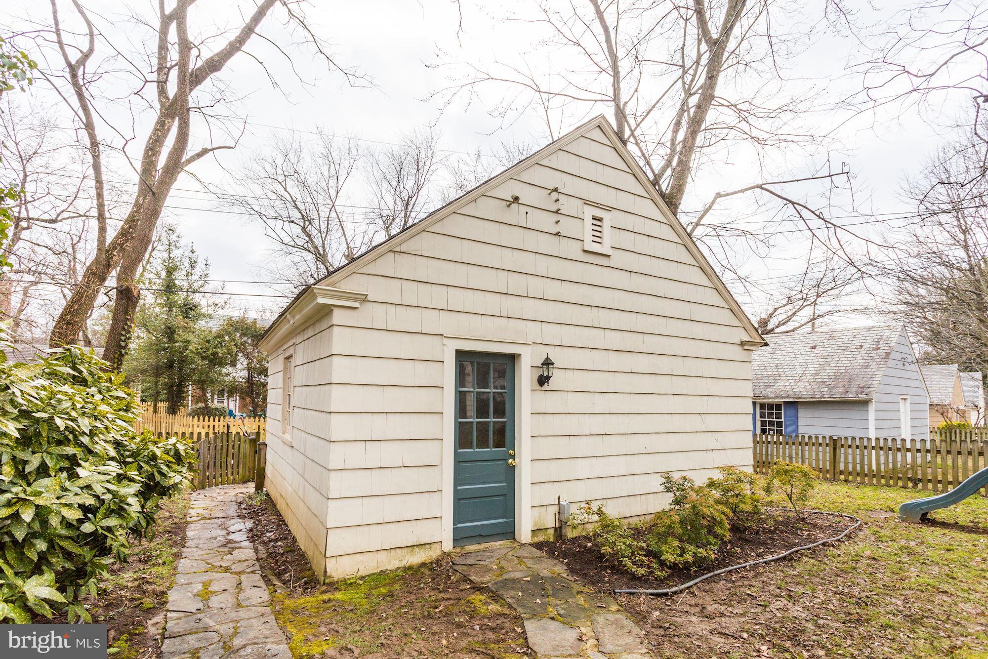 337 Tunbridge Road Baltimore, MD 21212 - Photo 42 of 43 Garage