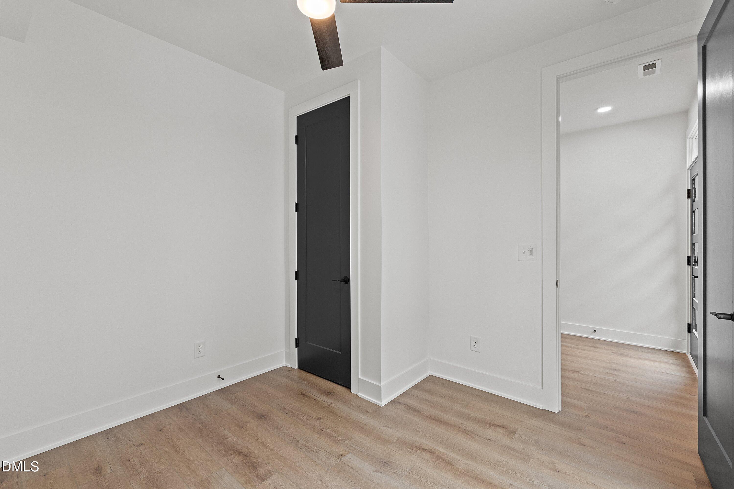 512 Gordon Street, Unit 305 Durham, NC 27701 - Photo 3 of 28 03-512 Gordon St, 305_0922