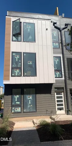 $639,990 | 512 Gordon Street, Unit 305, Durham, NC 27701