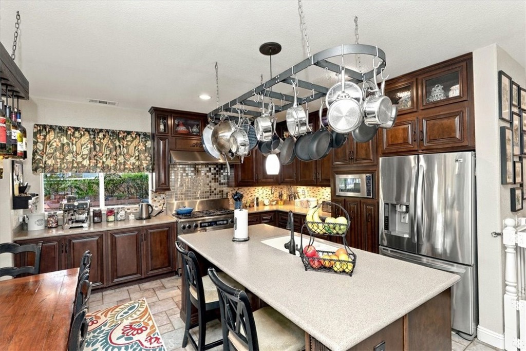 12563 Avocado Way Riverside, CA 92503 - Photo 25 of 72 Gallery Image 25