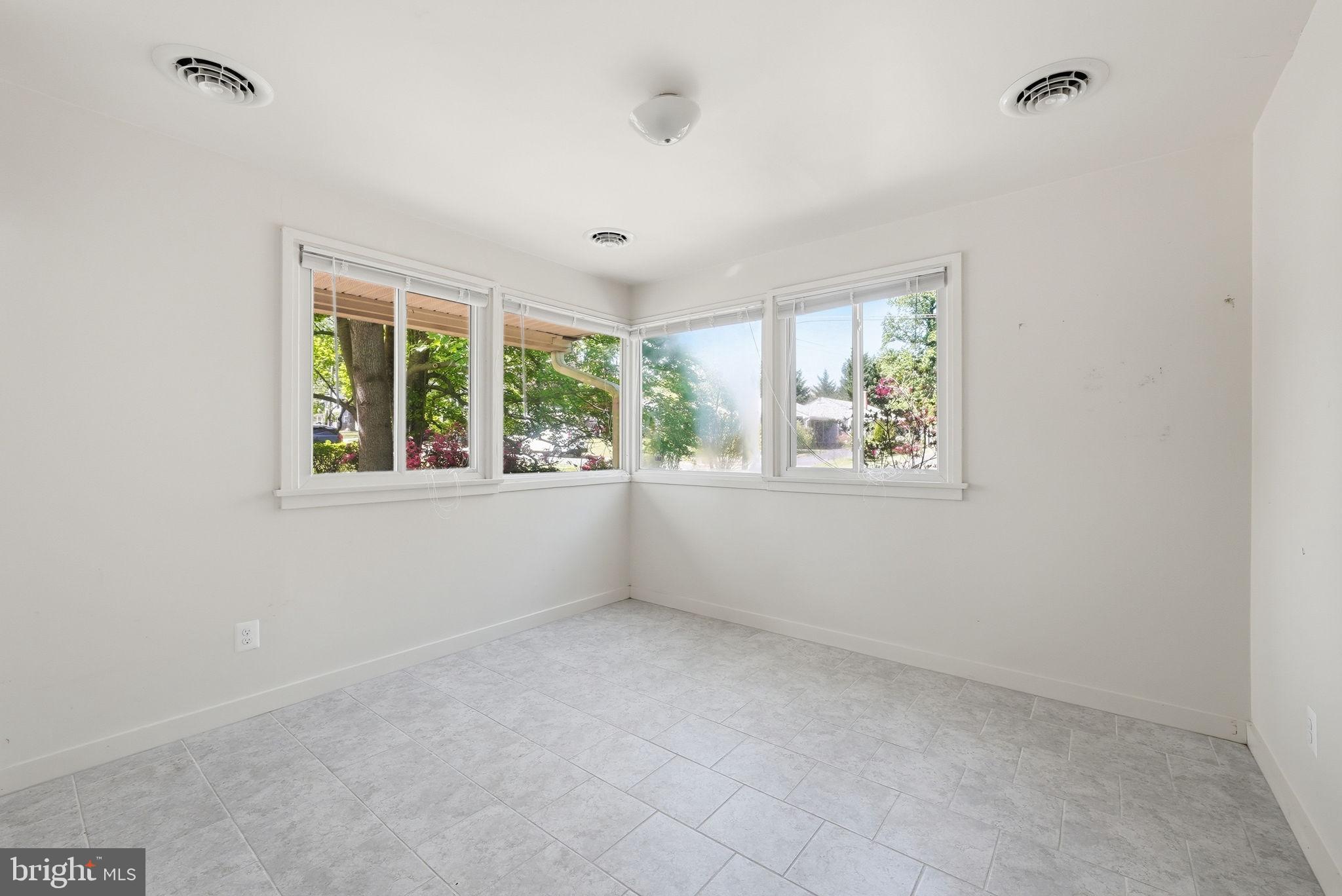 7119 Alger Road Falls Church, VA 22042 - Photo 13 of 22 Gallery Image 13