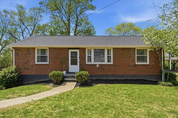 $366,900 | 250 Bonnacroft Drive, Hermitage, TN 37076