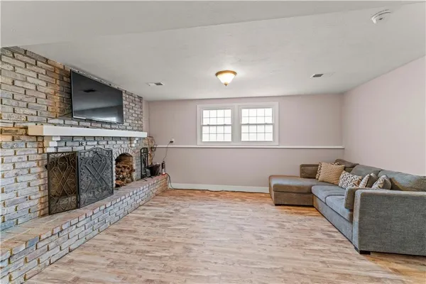 $349,900 | 359 Hunting Creek Road, Canonsburg, PA 15317