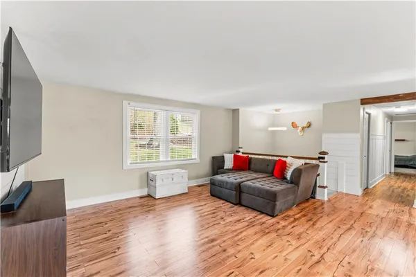 $349,900 | 359 Hunting Creek Road, Canonsburg, PA 15317