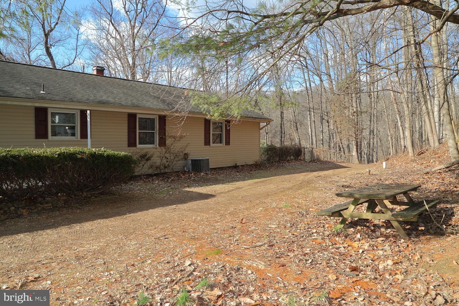 3221 Rocks Chrome Hill Road Jarrettsville, MD 21084 - Photo 5 of 34 Gallery Image 5