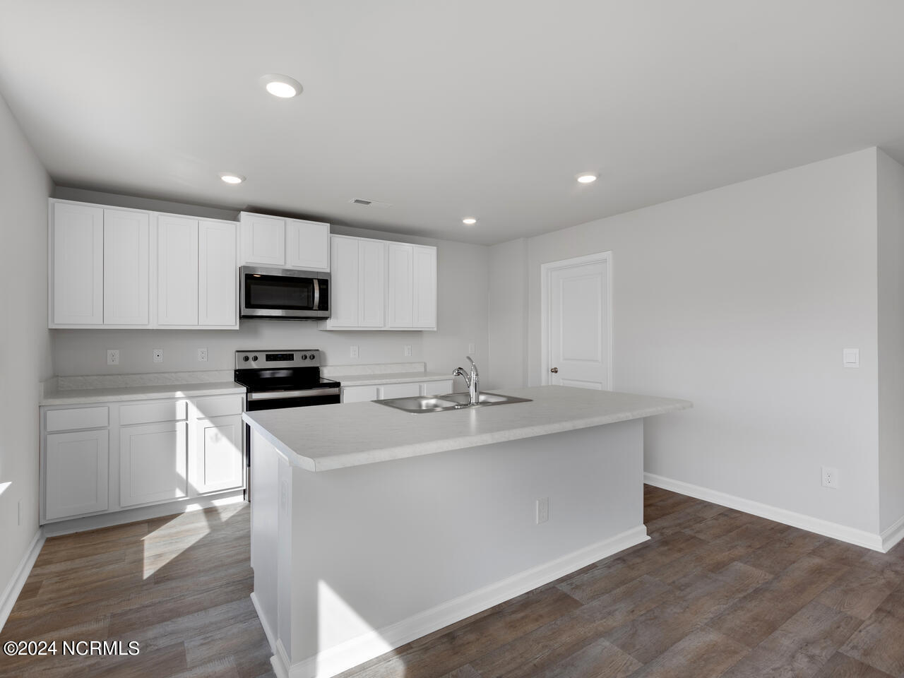 228 Browns Ferry Road, Unit LOT 389 Jacksonville, NC 28546 - Photo 11 of 35 similar to