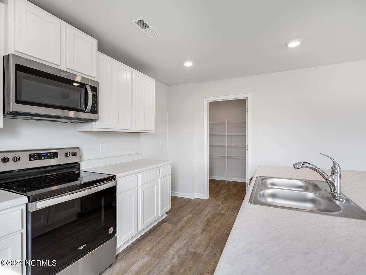 228 Browns Ferry Road, Unit LOT 389 Jacksonville, NC 28546 - Photo 12 of 35 similar to