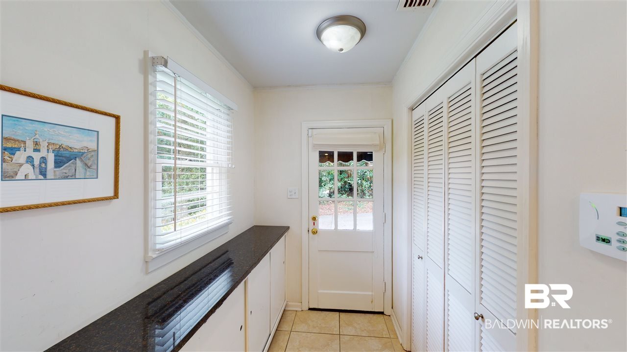 307 Dalewood Drive Mobile, AL 36608 - Photo 9 of 25