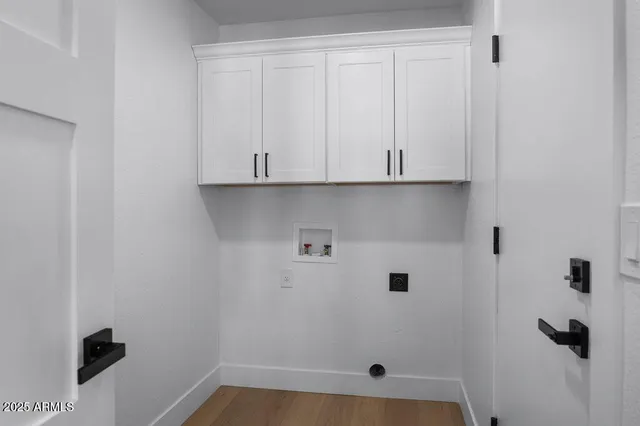 $695,000 | 2654 East Kenwood Street, Mesa, AZ 85213