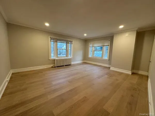 $3,500 | 81 New Street, Unit 1, Huntington, NY 11743
