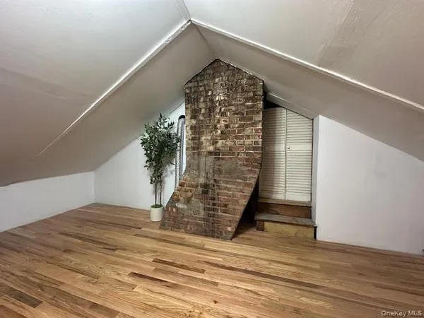$3,500 | 81 New Street, Unit 1, Huntington, NY 11743