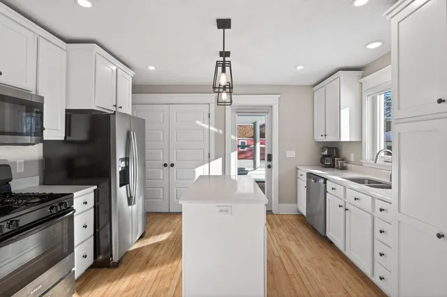 $315,000 | 306 North Division Street, Roberts, WI 54023