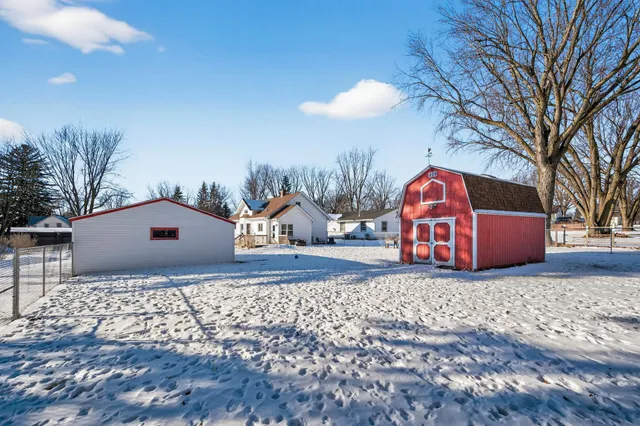 $315,000 | 306 North Division Street, Roberts, WI 54023