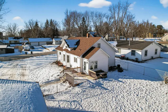 $315,000 | 306 North Division Street, Roberts, WI 54023