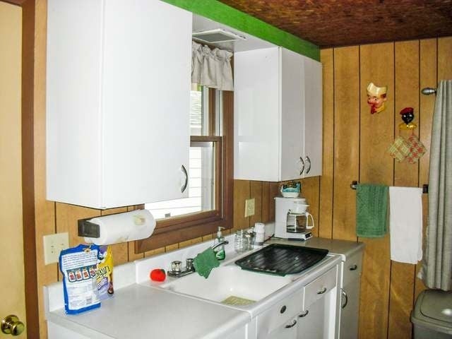 N11994 Sandy Bay Road Tomahawk, WI 54487 - Photo 2 of 20 Gallery Image 2