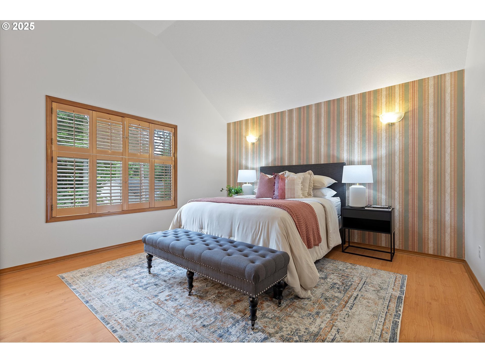 3475 Upper Drive Lake Oswego, OR 97035 - Photo 25 of 44 a bed room with a bed and a window