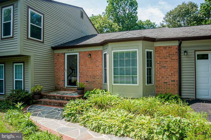 12337 Coleraine Court Reston, VA 20191 - Photo 2 of 30 Exterior Front