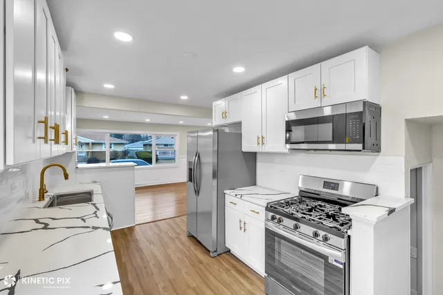 $350,000 | 4938 West Randolph Street, Hillside, IL 60162