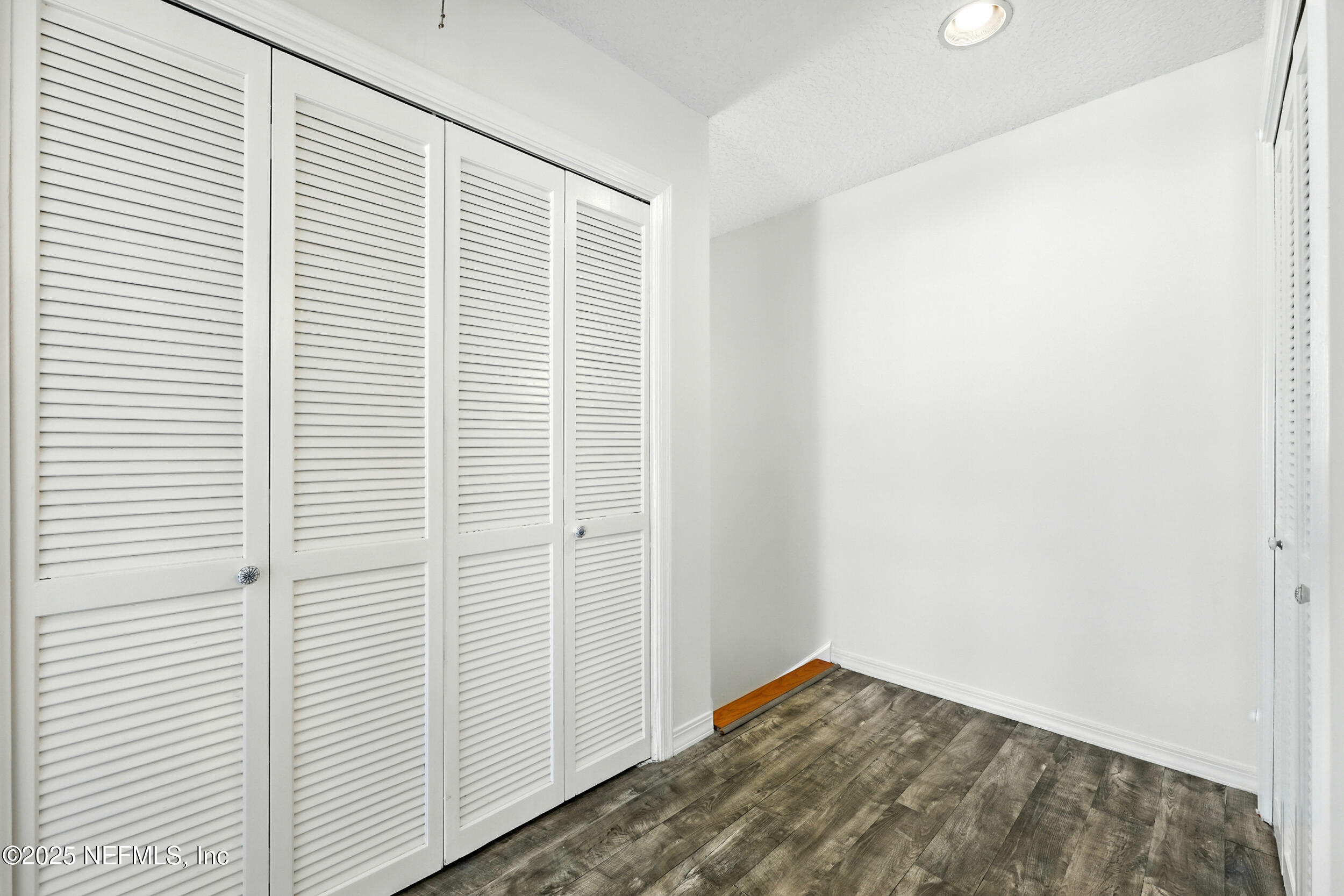 600 First Street Neptune Beach, FL 32266 - Photo 36 of 80 a view of room and window