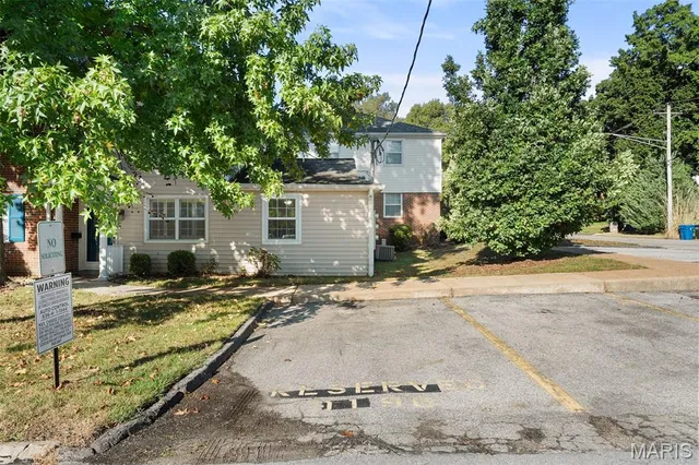 $250,000 | 9196 Wrenwood Lane, St. Louis, MO 63144