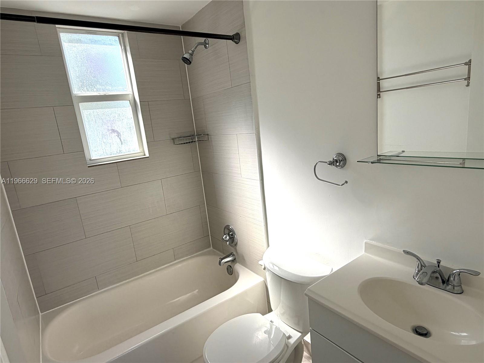 535 Northwest 7th Street, Unit 44 Miami, FL 33136 - Photo 13 of 14