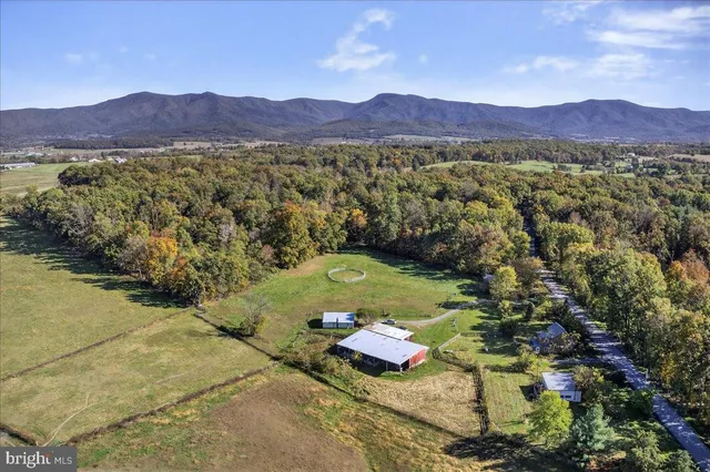 $1,500,000 | 239 Mt Carmel Road, Luray, VA 22835