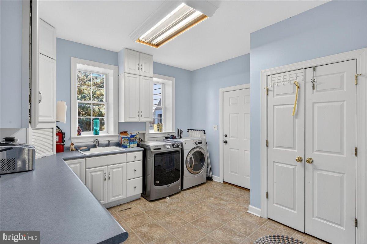 239 Mt Carmel Road Luray, VA 22835 - Photo 58 of 116 a view of a kitchen with sink dryer and washer