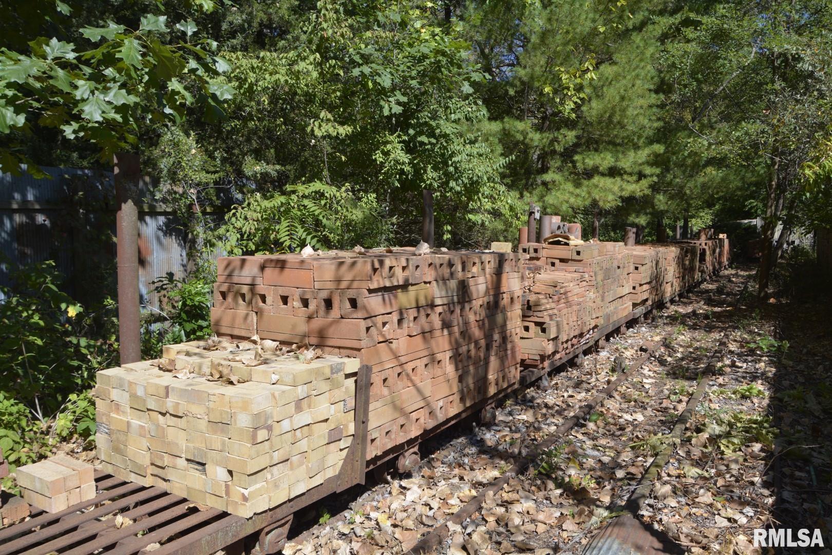 734 North Coal Street Colchester, IL 62326 - Photo 11 of 15