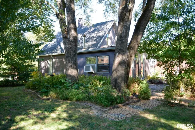 $160,000 | 734 North Coal Street, Colchester, IL 62326