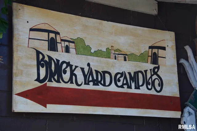 $160,000 | 734 North Coal Street, Colchester, IL 62326