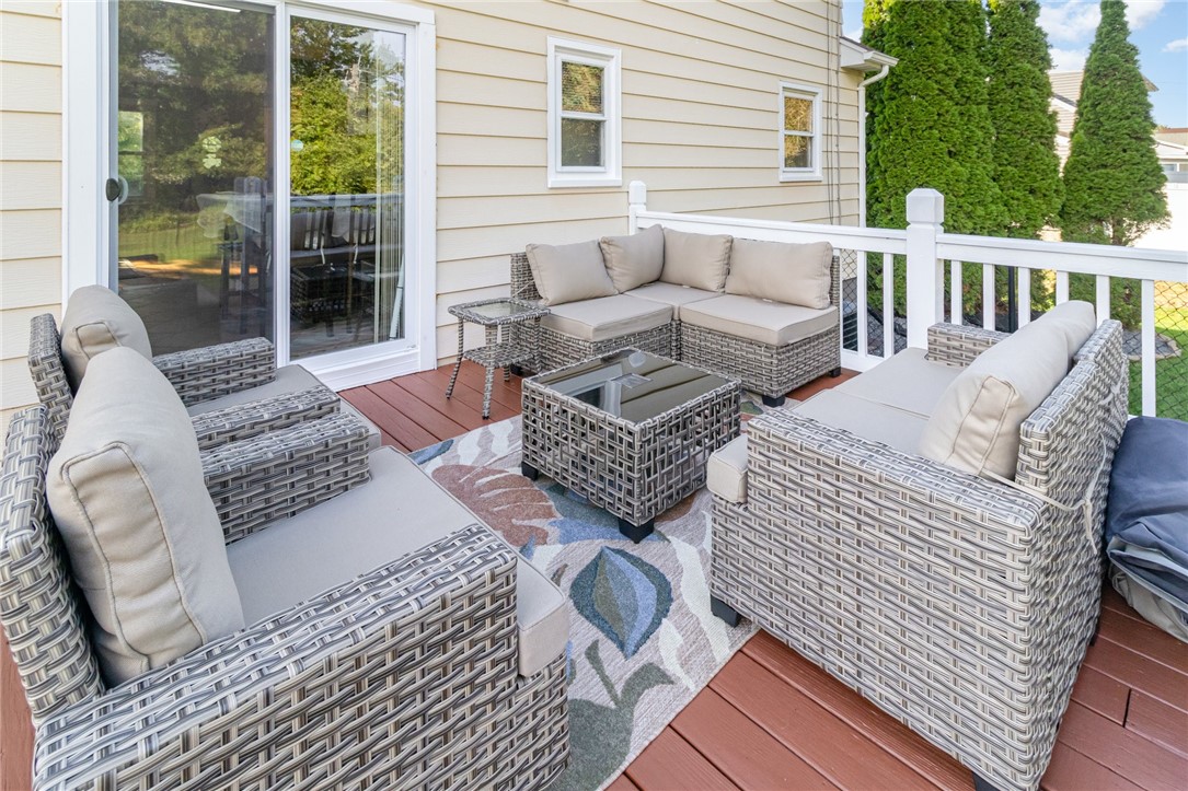 1282 Shoecraft Road Penfield, NY 14580 - Photo 6 of 29 Almost 300sqft deck, w/privacy & in excellent cond