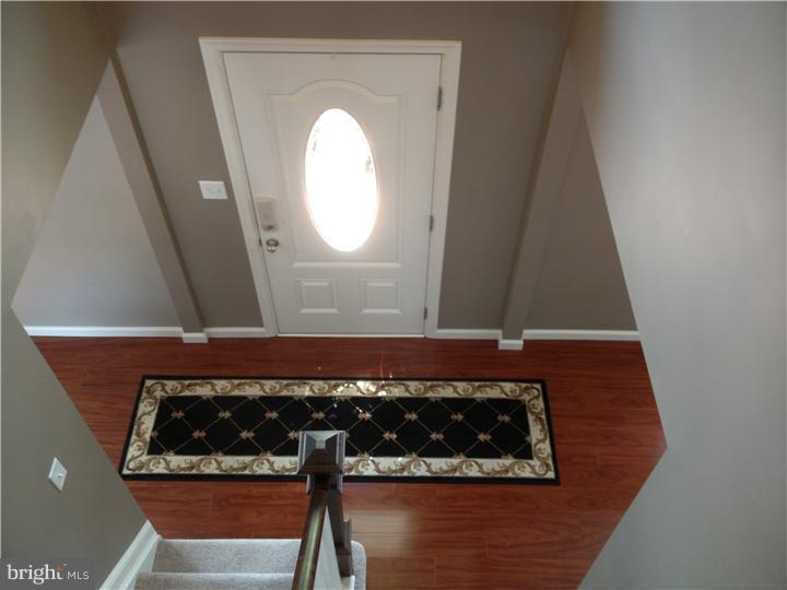 40 Tempo Road Levittown, PA 19056 - Photo 14 of 25 Foyer