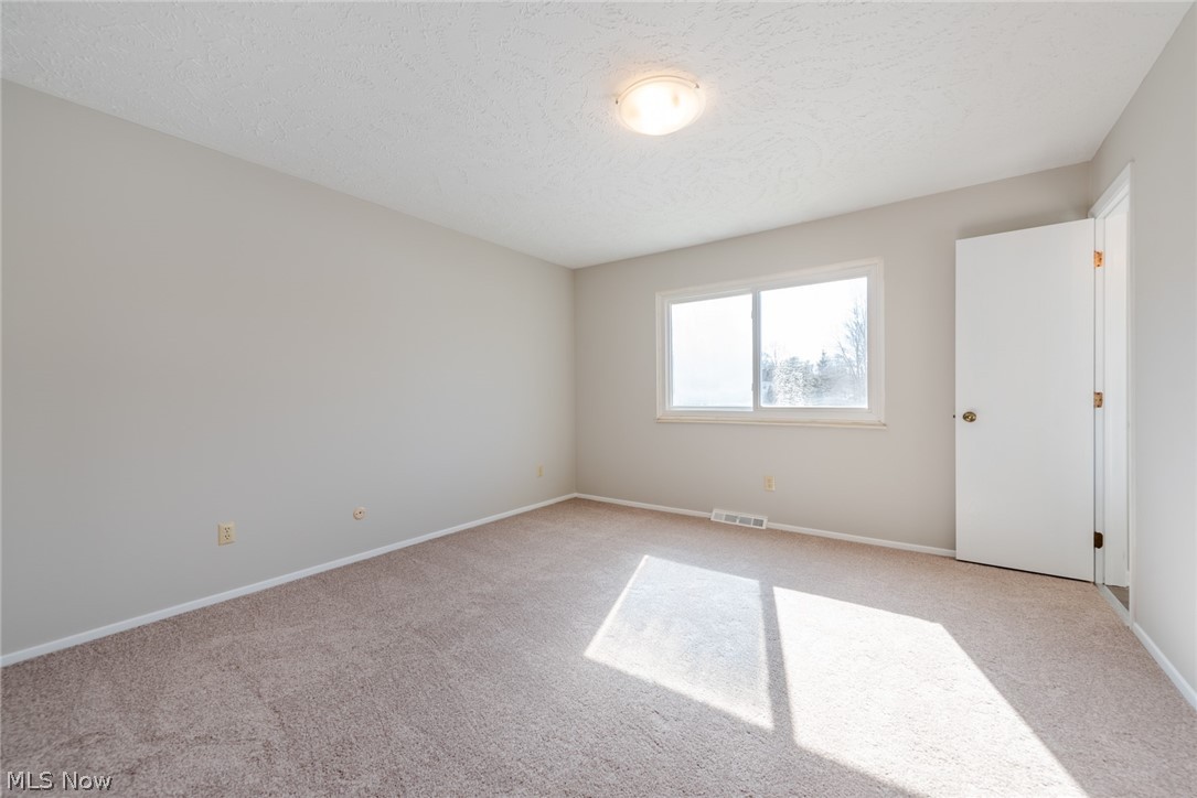 1010 Ledge Road Macedonia, OH 44056 - Photo 13 of 32 Gallery Image 13