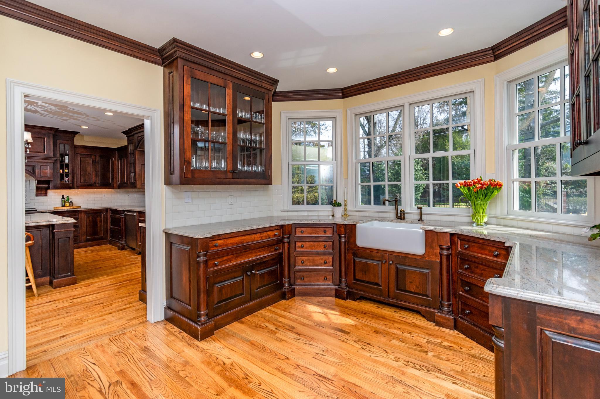 27 Westcott Road Princeton, NJ 08540 - Photo 8 of 37 Butlers pantry