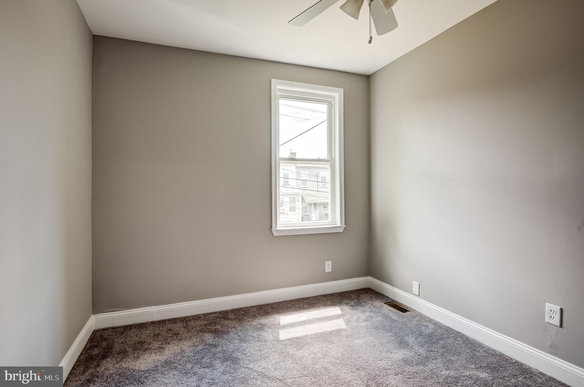 2817 Pelham Avenue Baltimore, MD 21213 - Photo 24 of 35