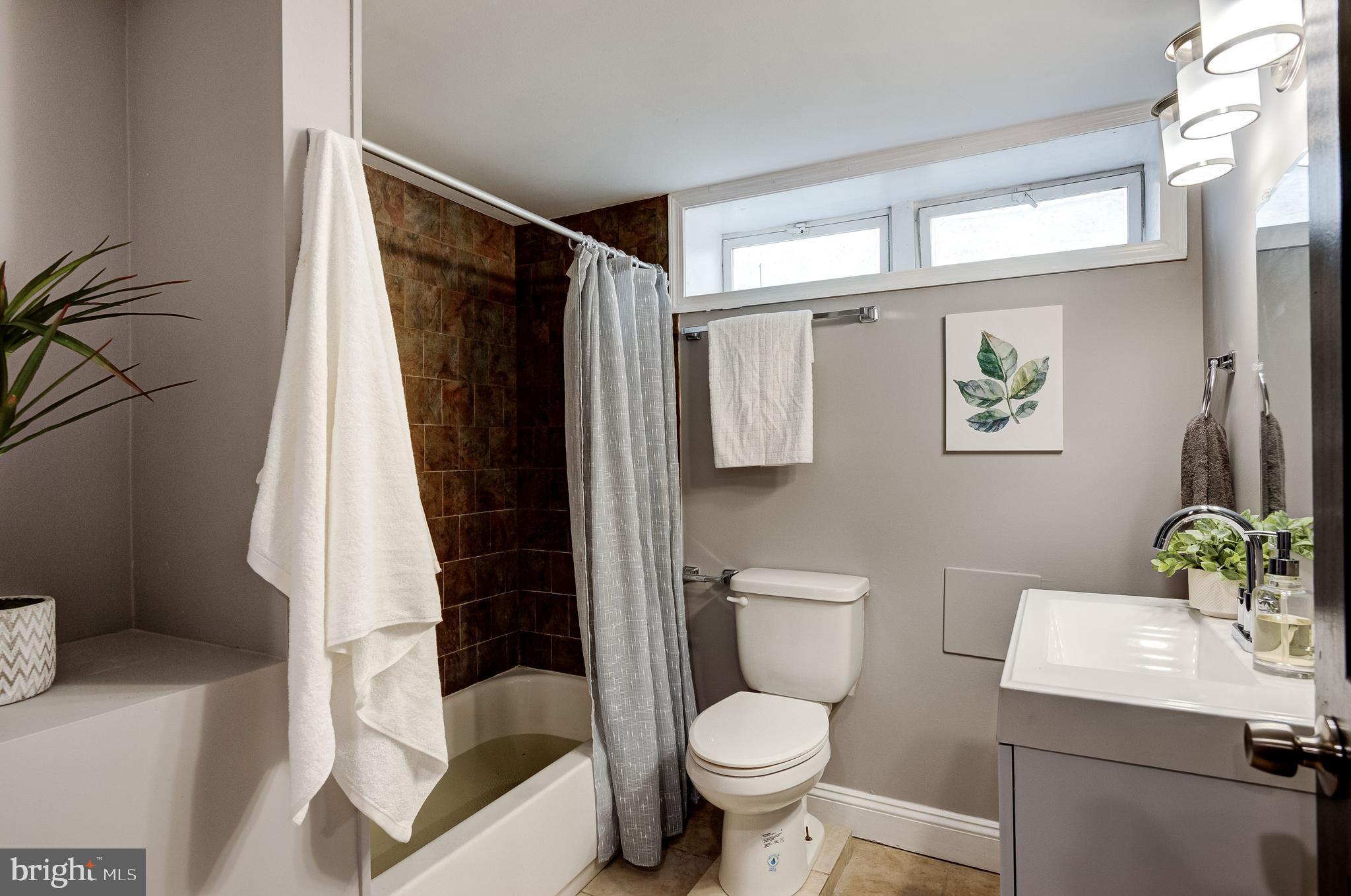 2817 Pelham Avenue Baltimore, MD 21213 - Photo 28 of 35