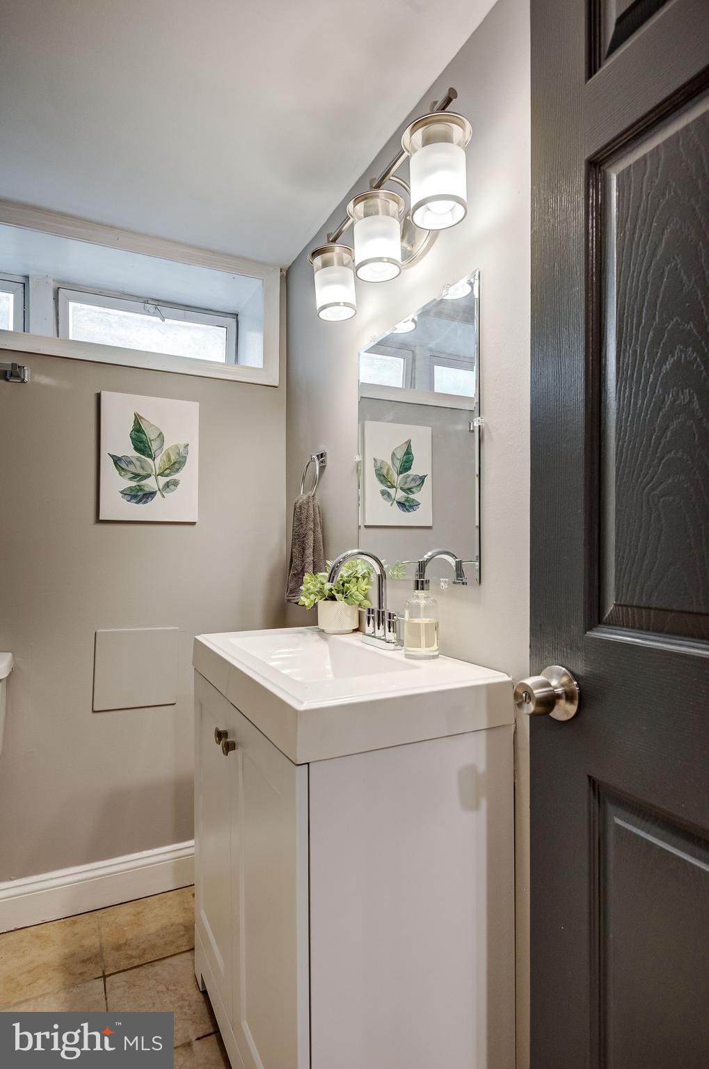 2817 Pelham Avenue Baltimore, MD 21213 - Photo 29 of 35