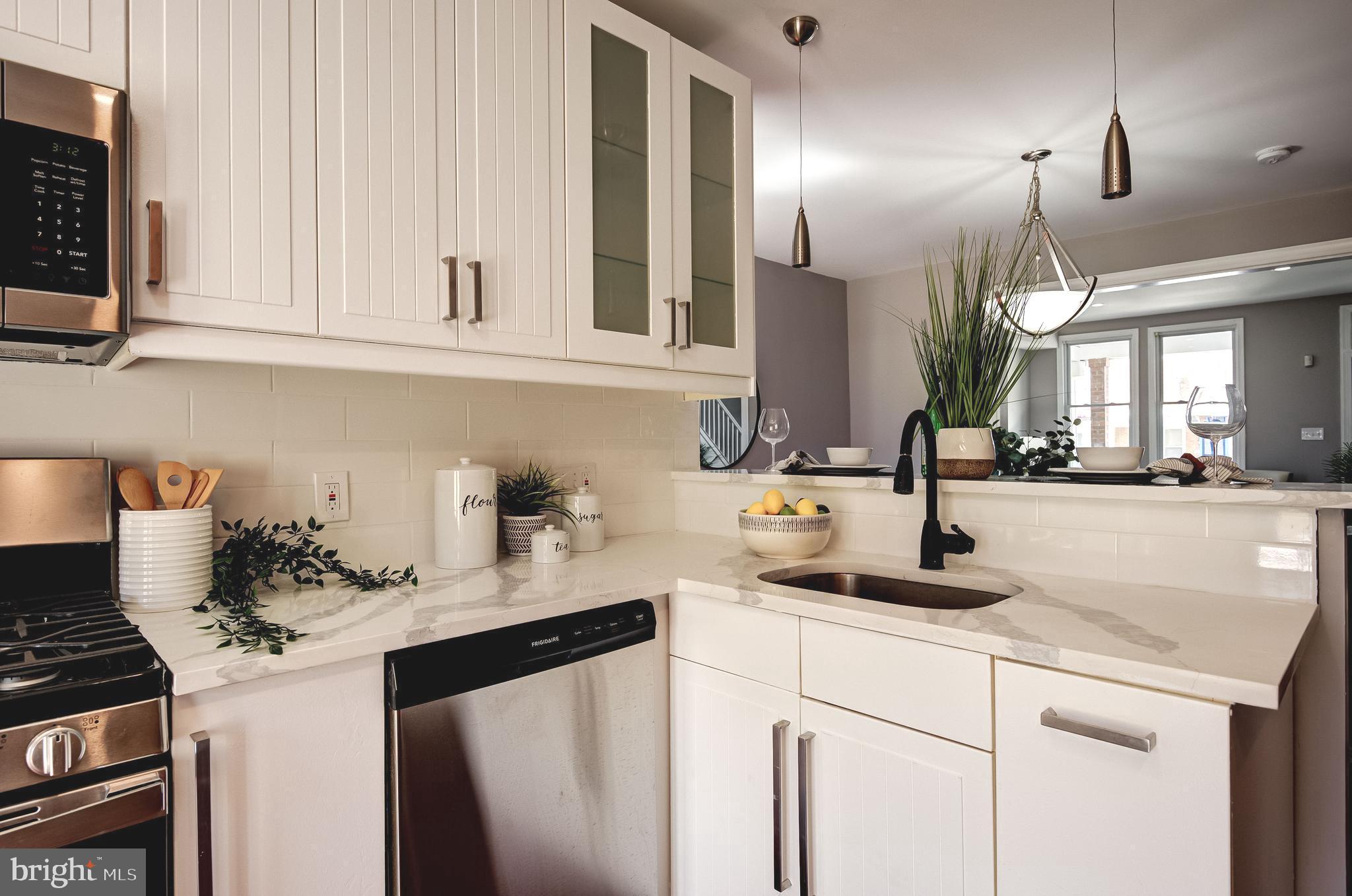 2817 Pelham Avenue Baltimore, MD 21213 - Photo 7 of 35