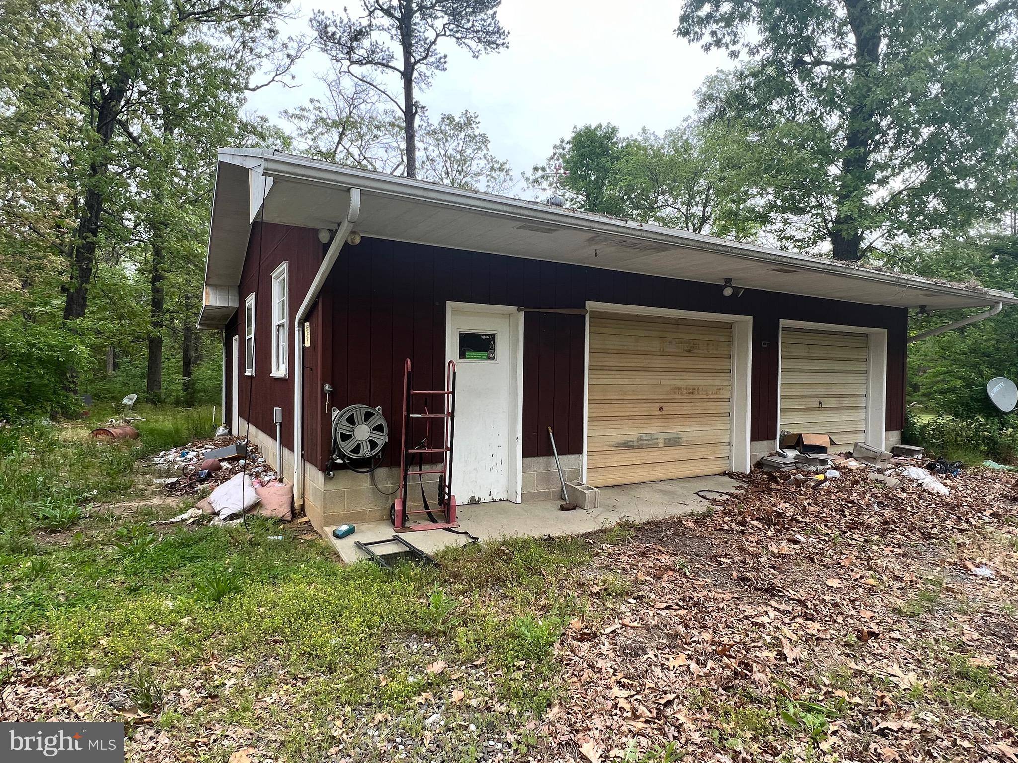 460 Almond Road Elmer, NJ 08318 - Photo 2 of 5
